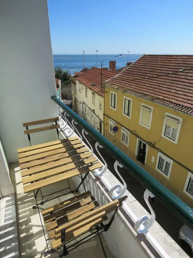 Tejo House River Lisbon Almada